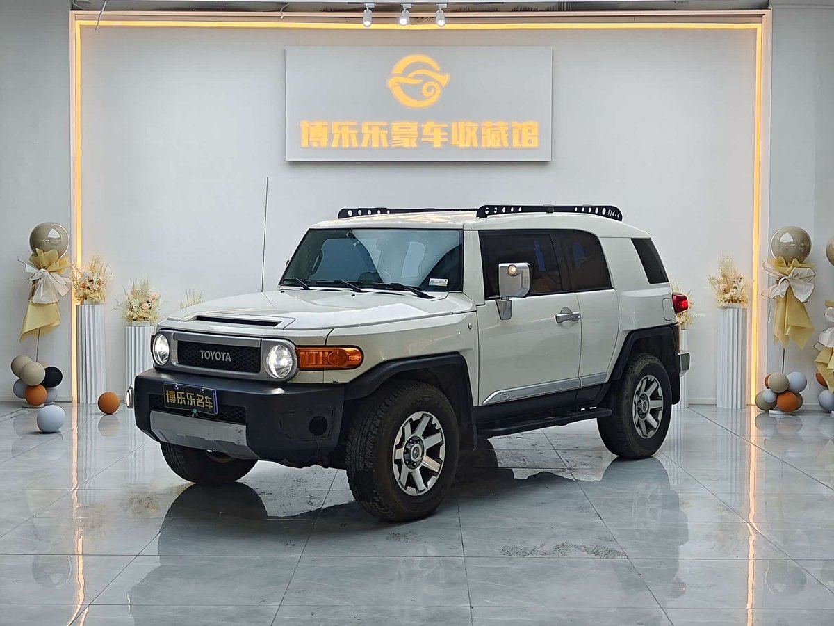 Toyota FJ