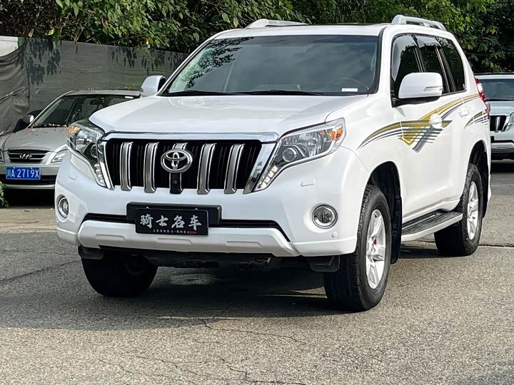 Toyota Land Cruiser Prado