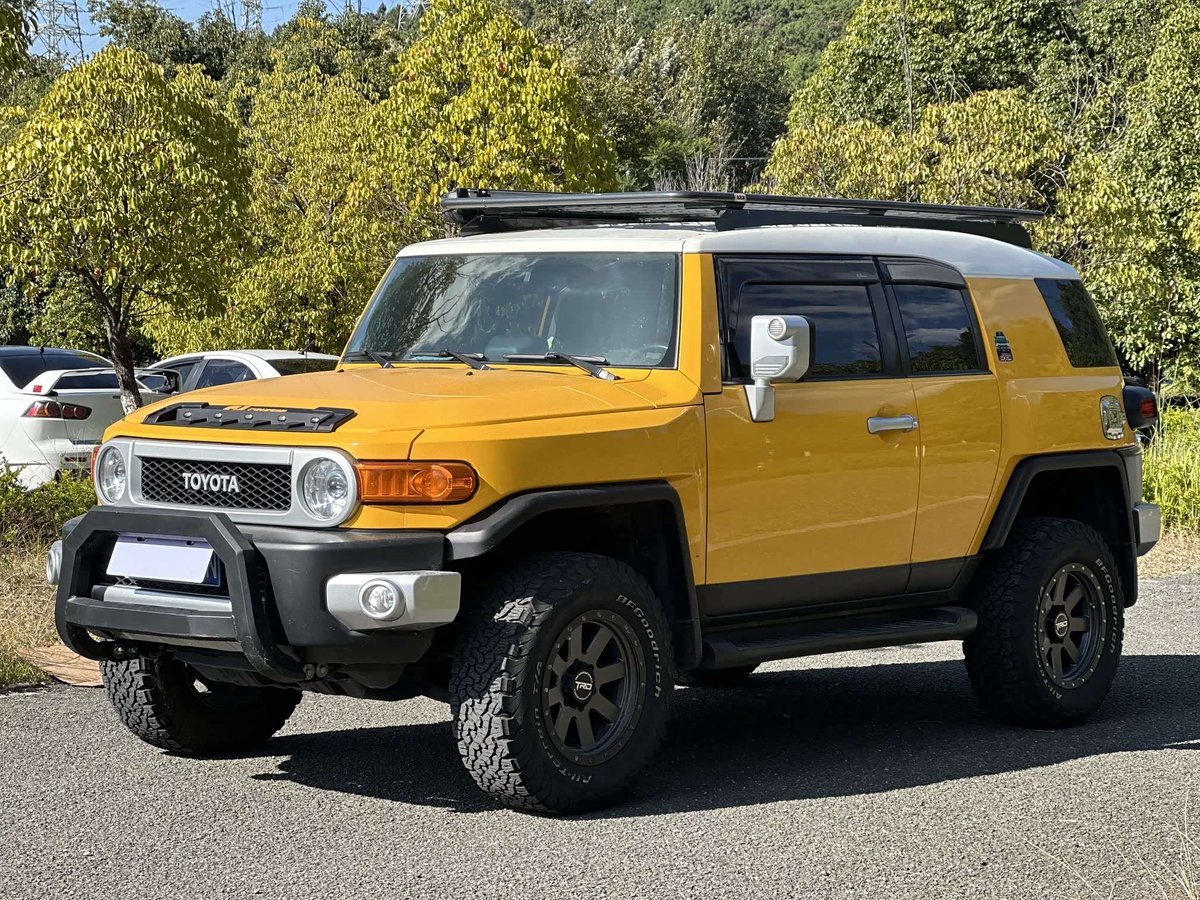 Toyota FJ