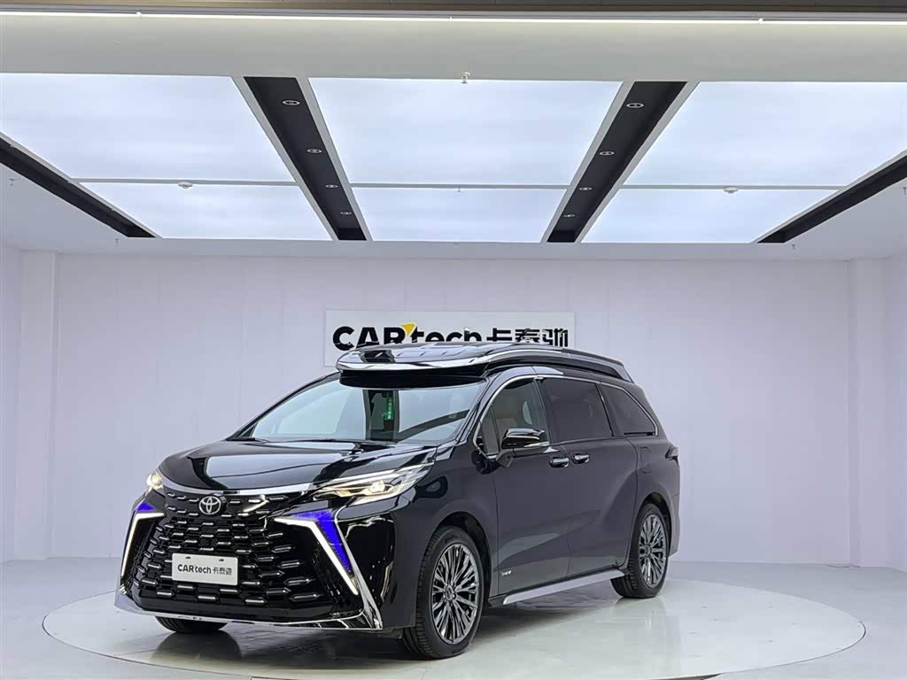 Toyota Granvia High-Top