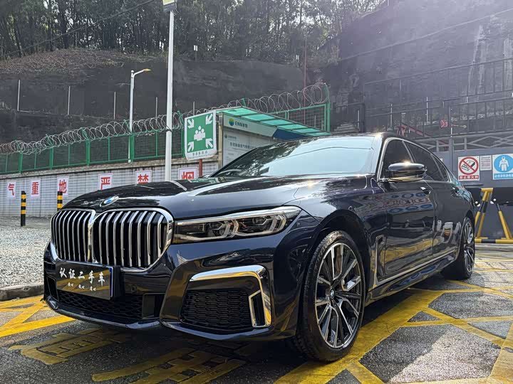 BMW 740Li