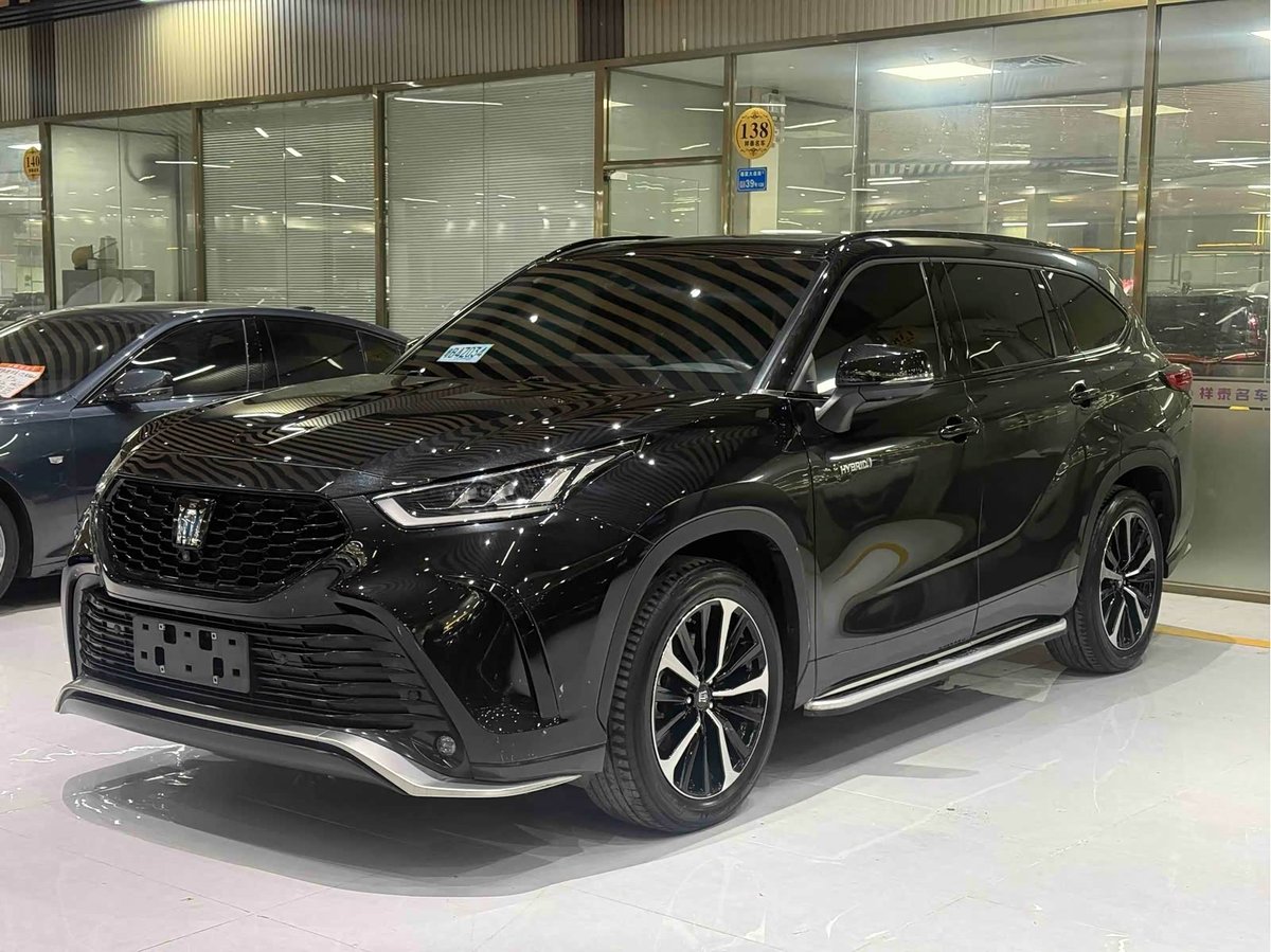 Toyota Crown Land Cruiser