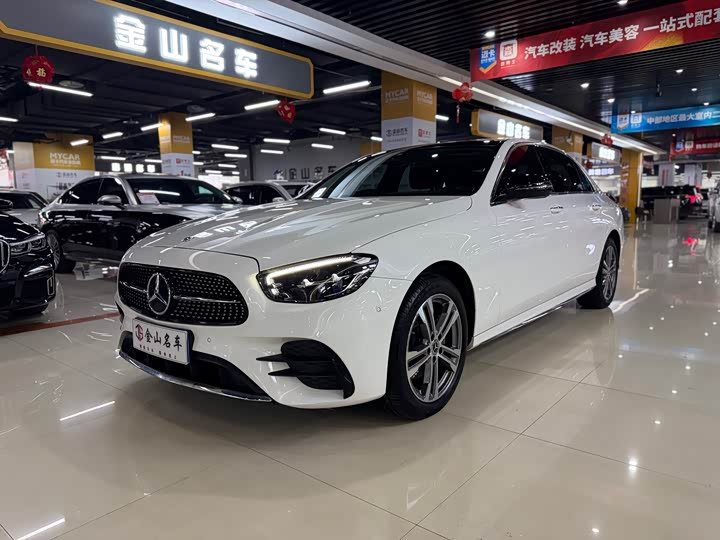 Mercedes-Benz E