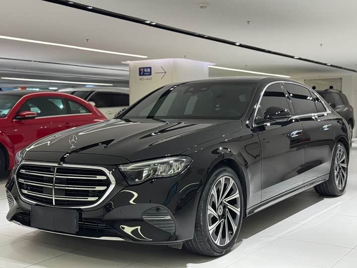 Mercedes-Benz E