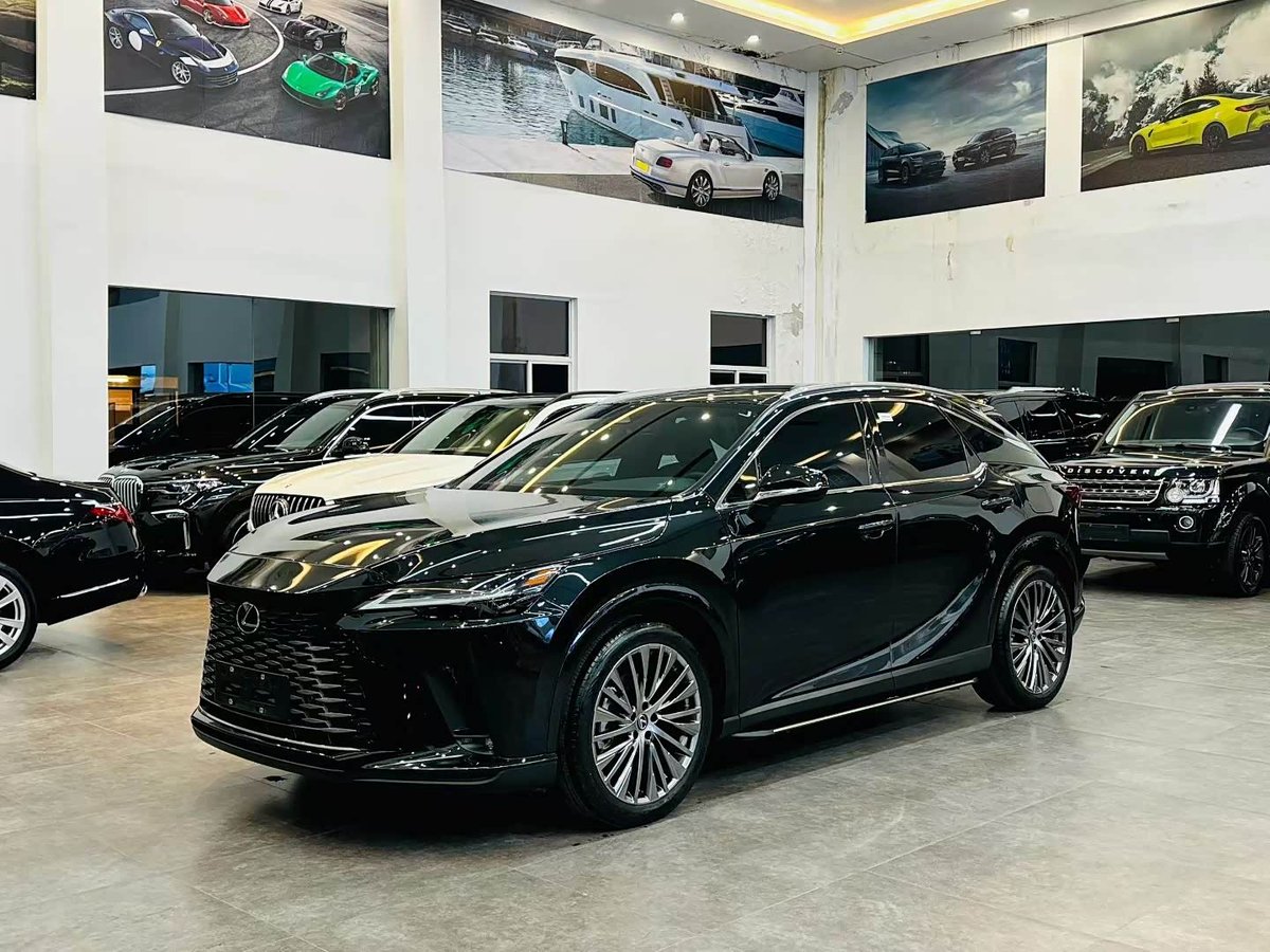 Lexus RX