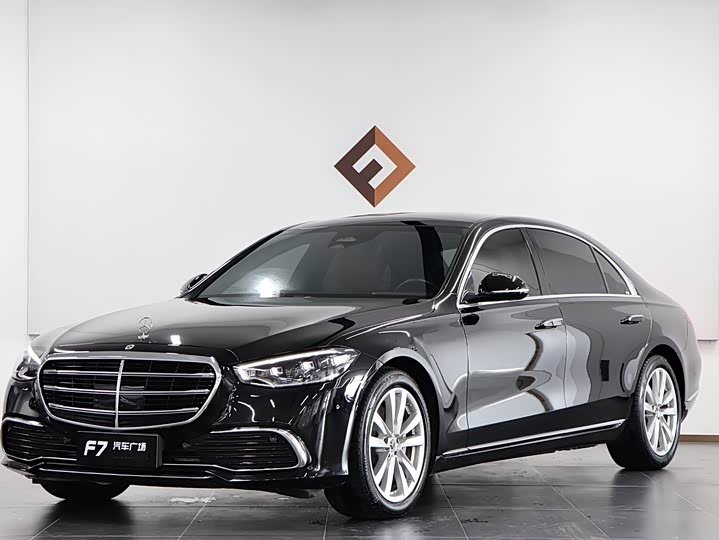 Mercedes-Benz S