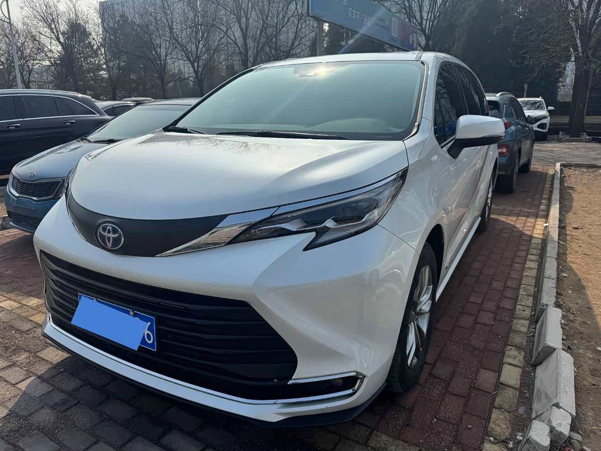 Toyota Sienna