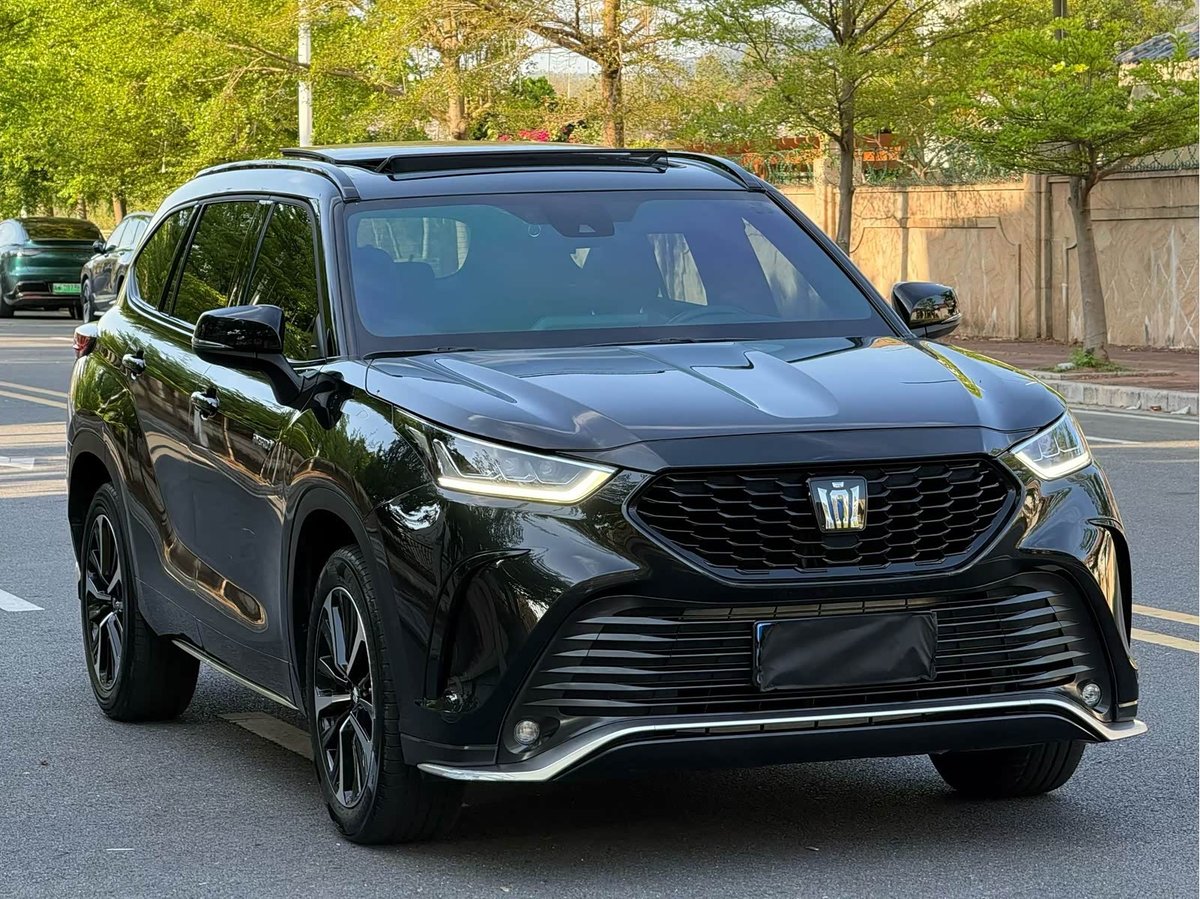 Toyota Crown Land Cruiser