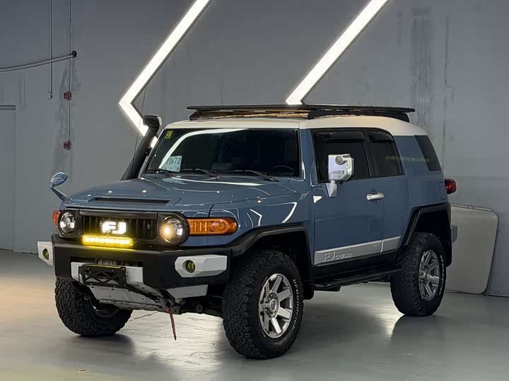 Toyota FJ