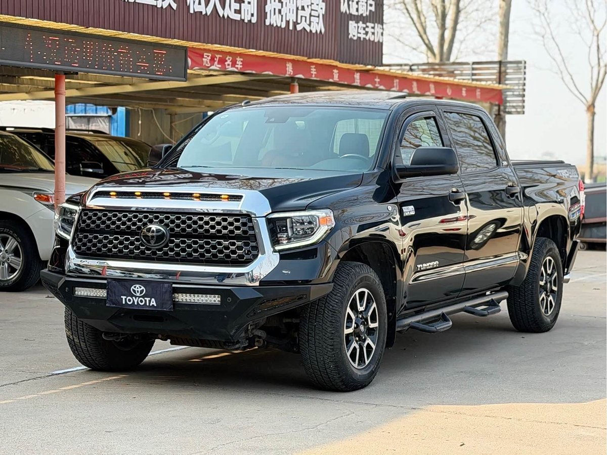 Toyota Tundra