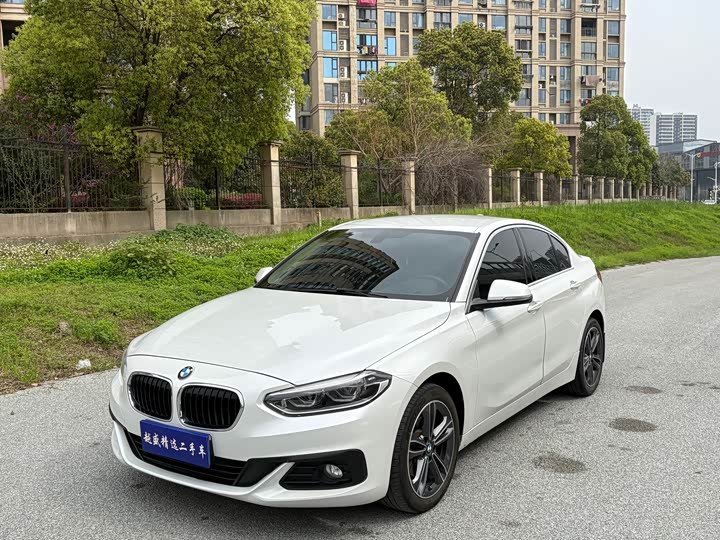 BMW 118i