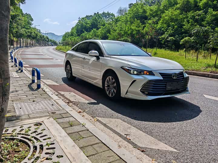 Toyota Avalon