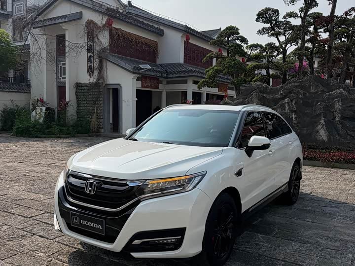 Honda UR-V