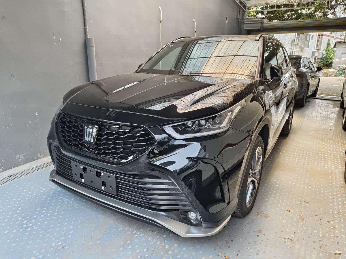 Toyota Crown Land Cruiser