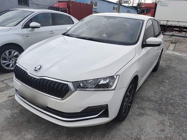 Skoda Xindong