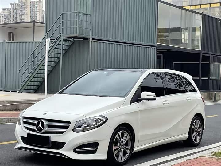Mercedes-Benz B
