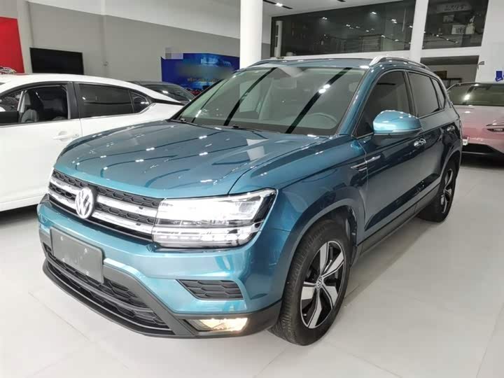 Volkswagen Tharu