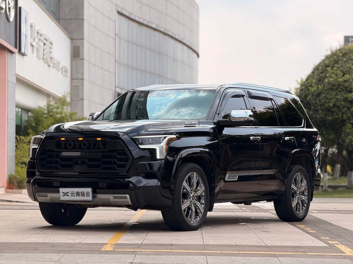 Toyota Sequoia