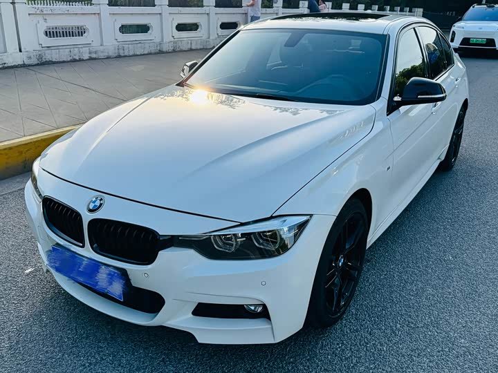 BMW 320i
