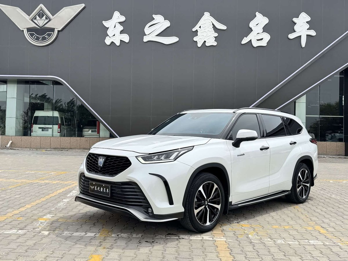 Toyota Crown Land Cruiser