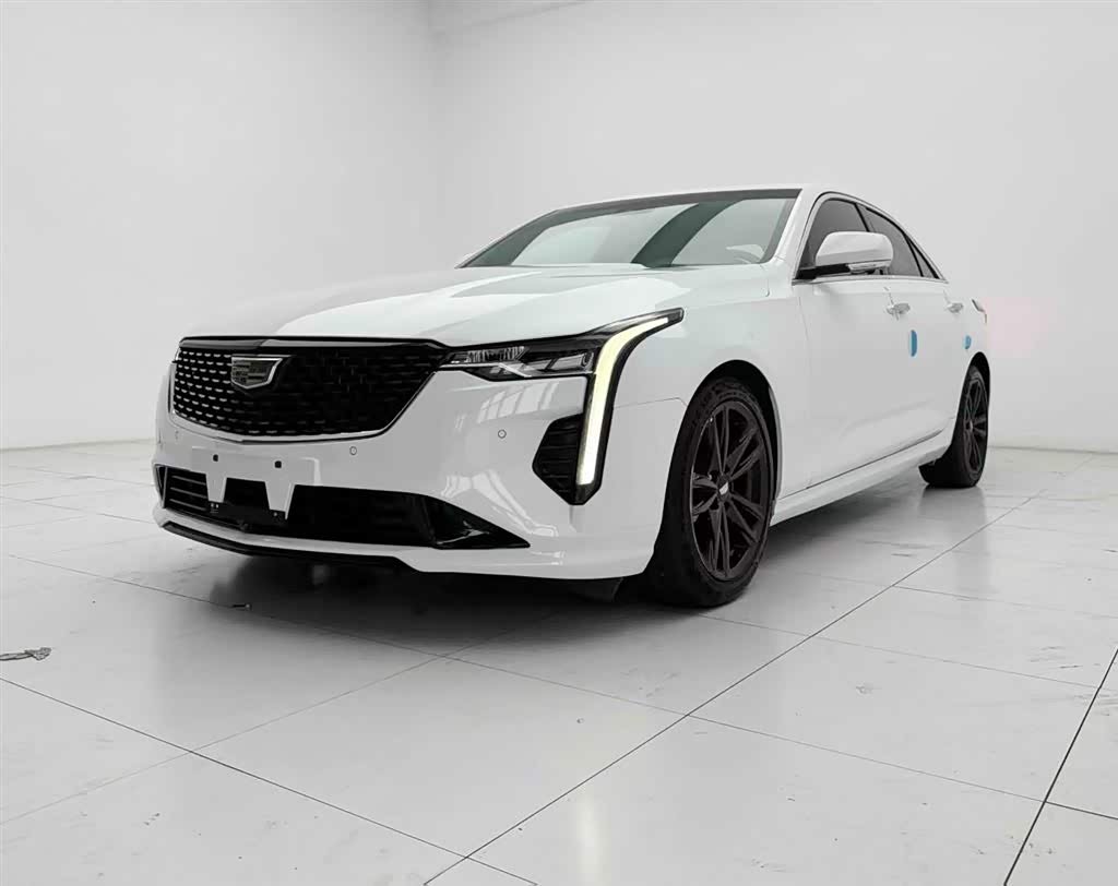 Cadillac CT4