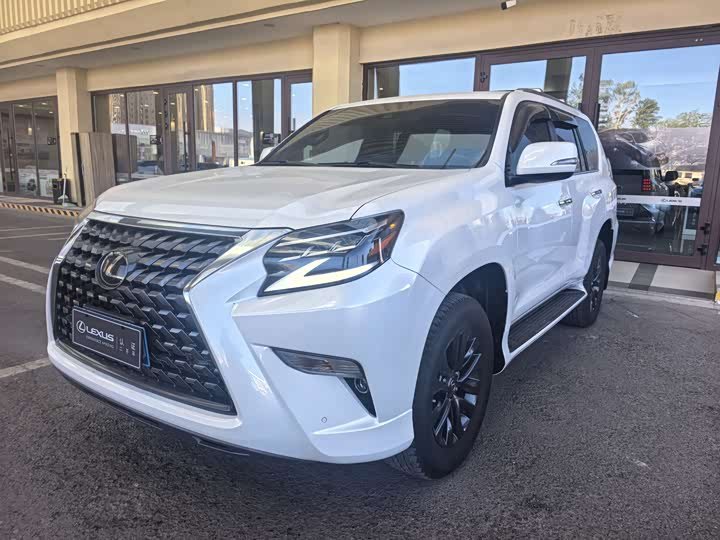 Lexus GX