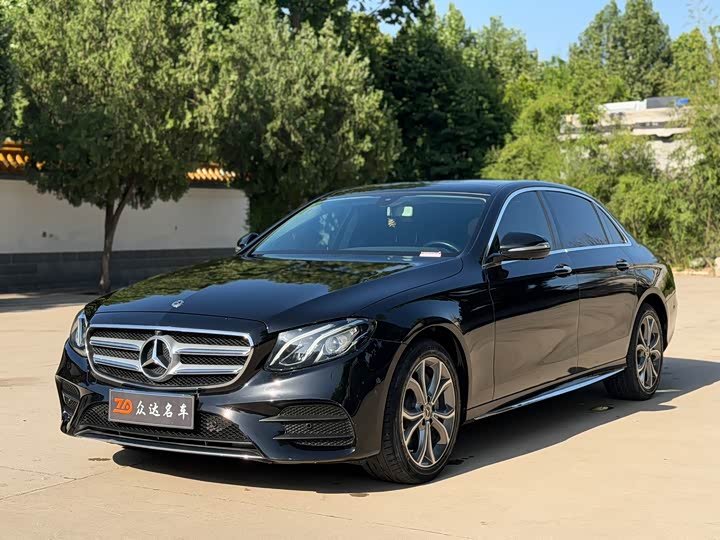 Mercedes-Benz E