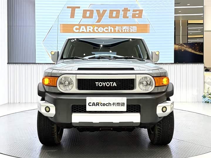 Toyota FJ