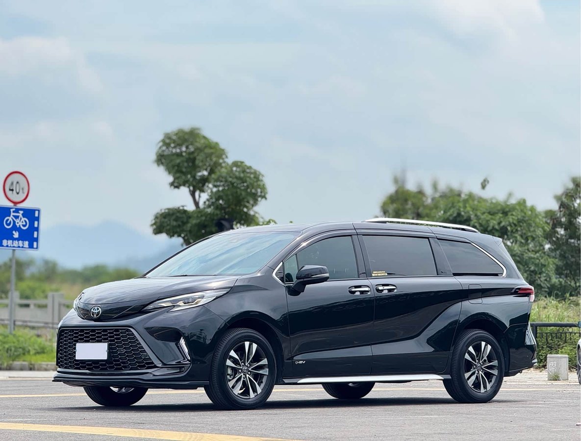 Toyota Granvia