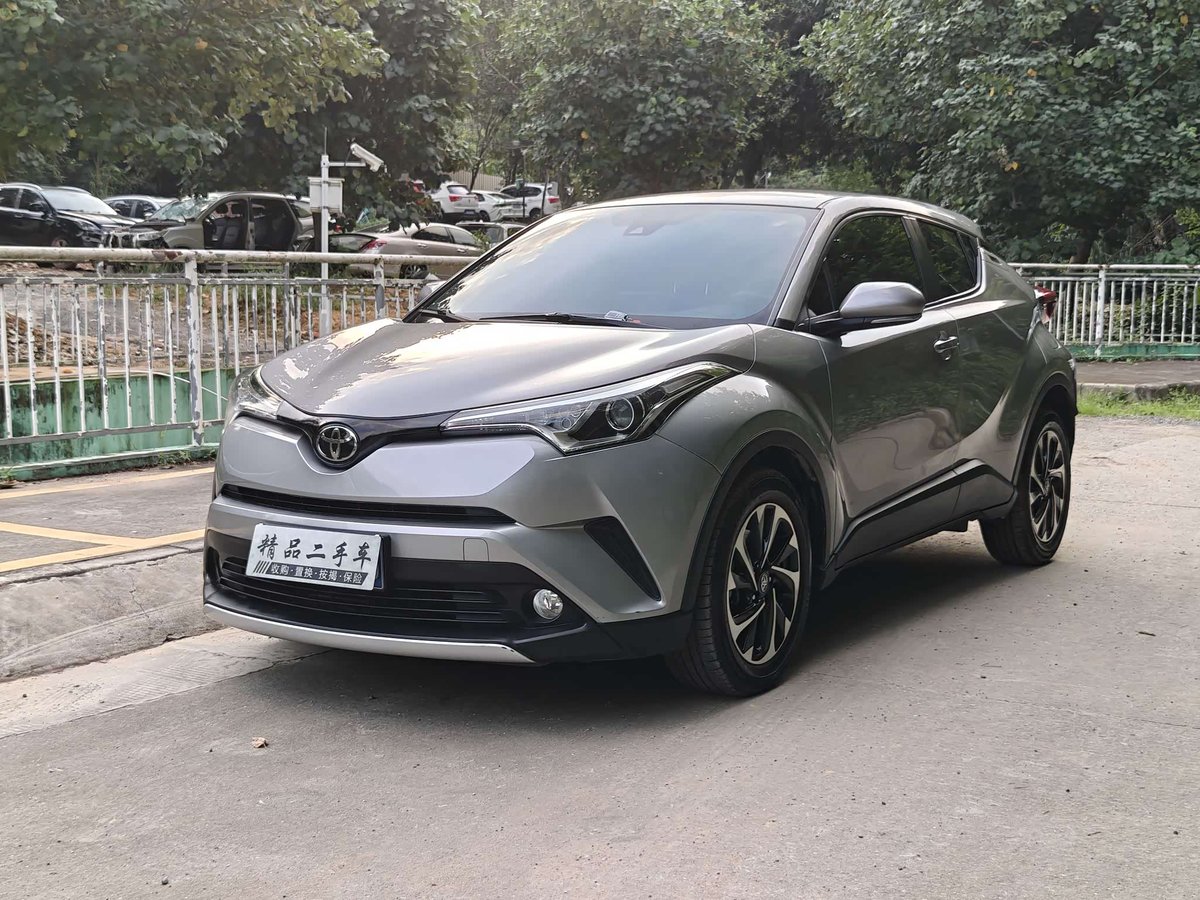 Toyota C-HR IZOA