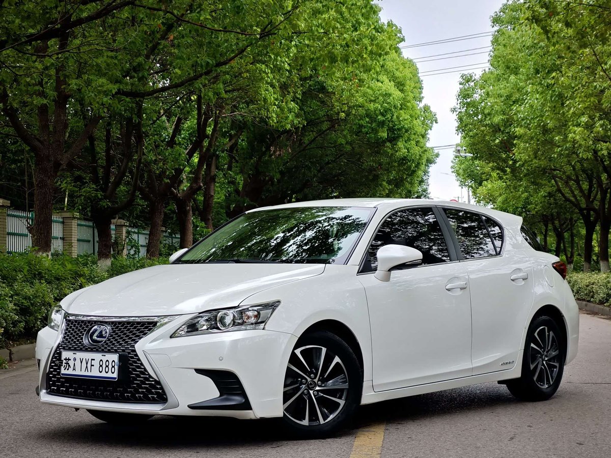 Lexus CT