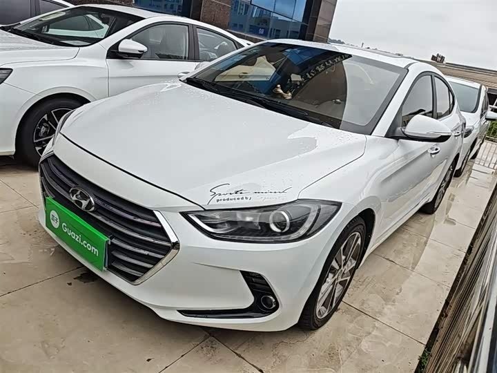 Hyundai Elantra