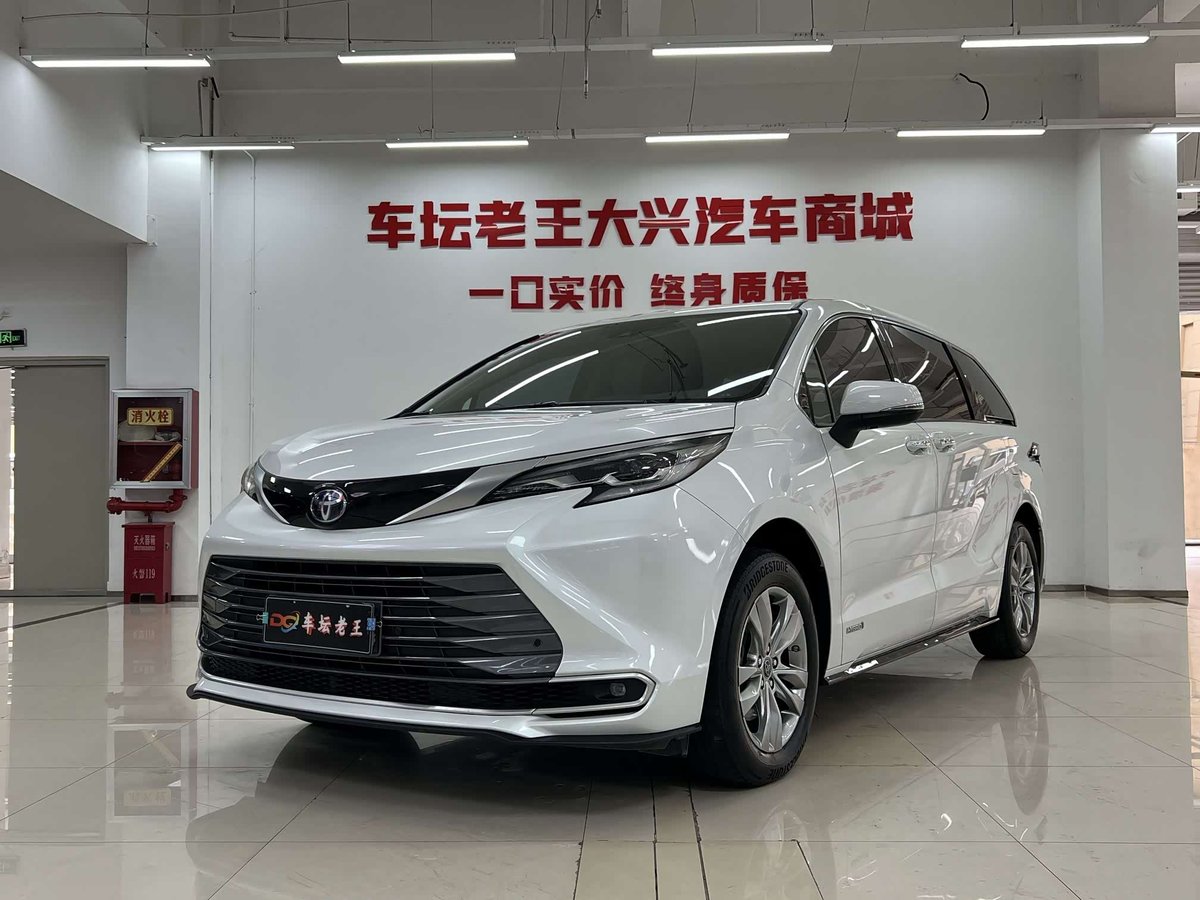 Toyota Sienna