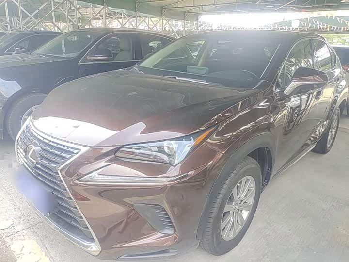 Lexus NX