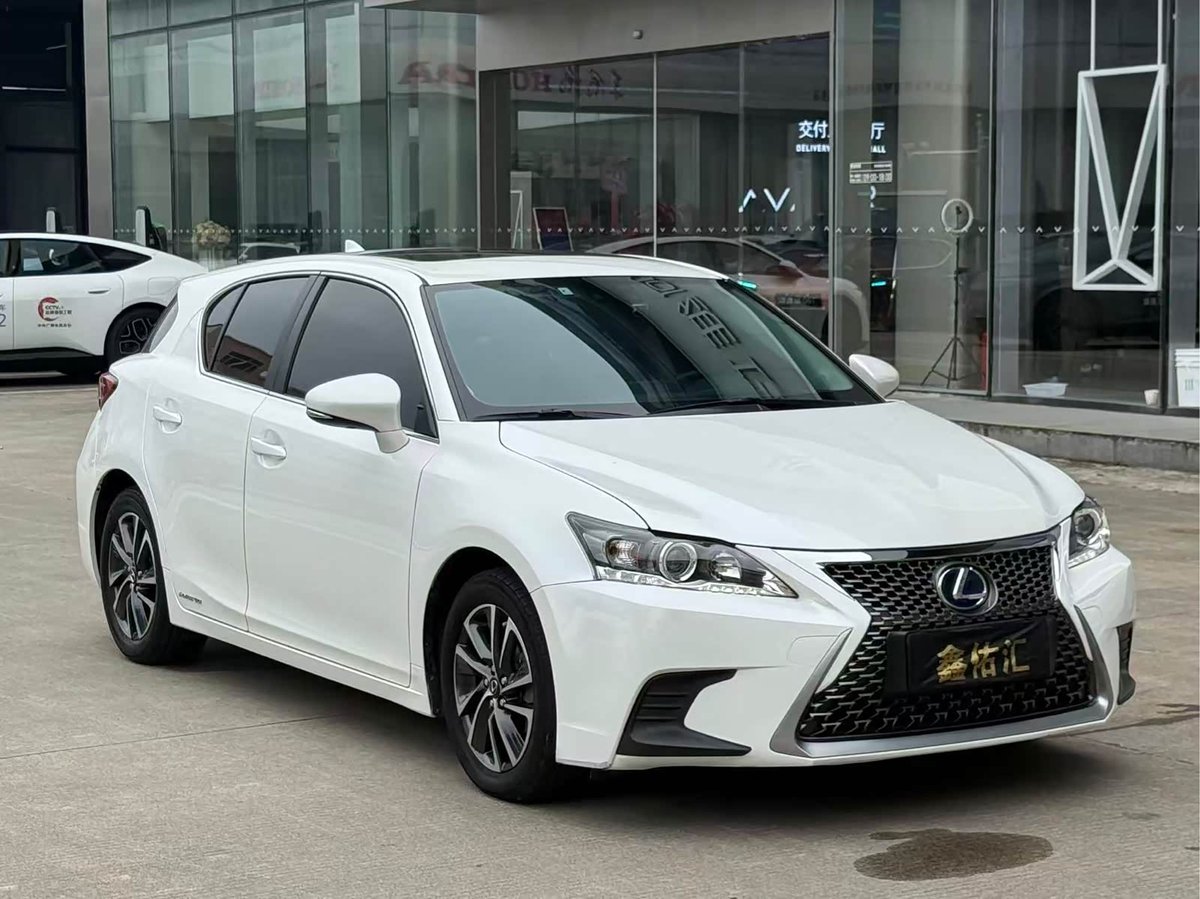 Lexus CT