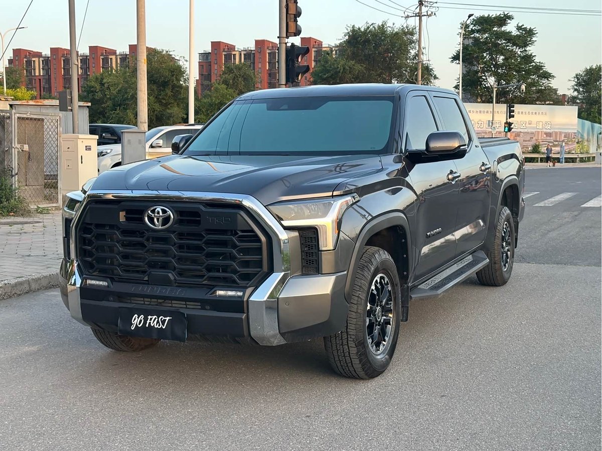 Toyota Tundra