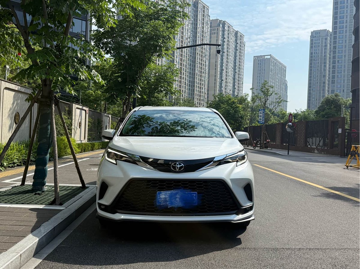 Toyota Granvia