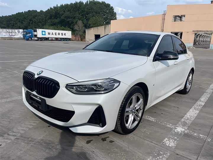 BMW 120i