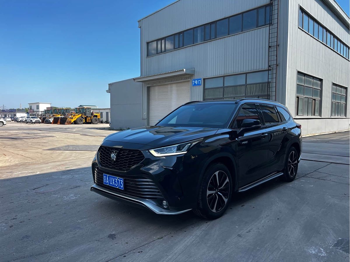 Toyota Crown Land Cruiser