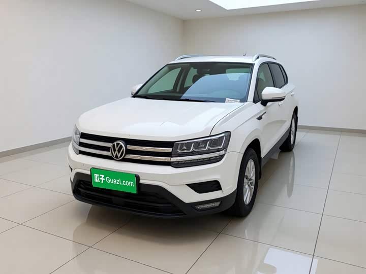 Volkswagen Tharu