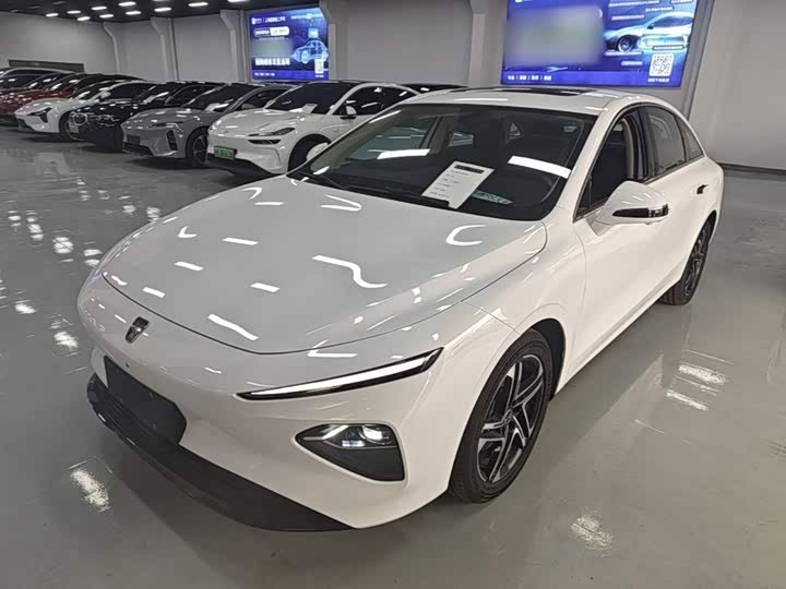 Roewe D7