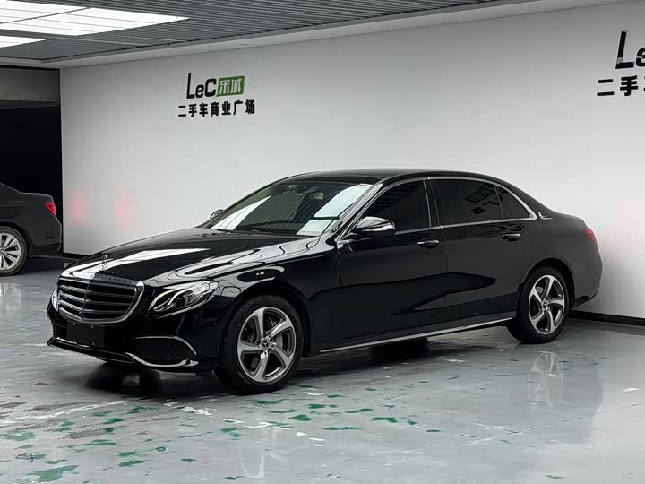 Mercedes-Benz E