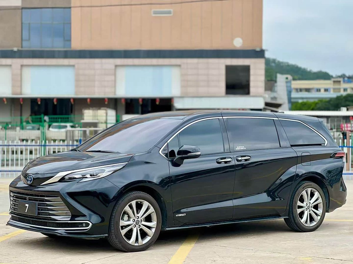 Toyota Sienna