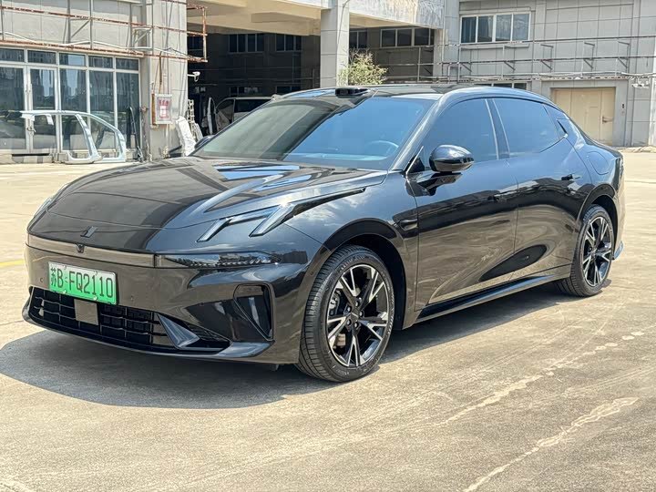 Lynk & Co 07