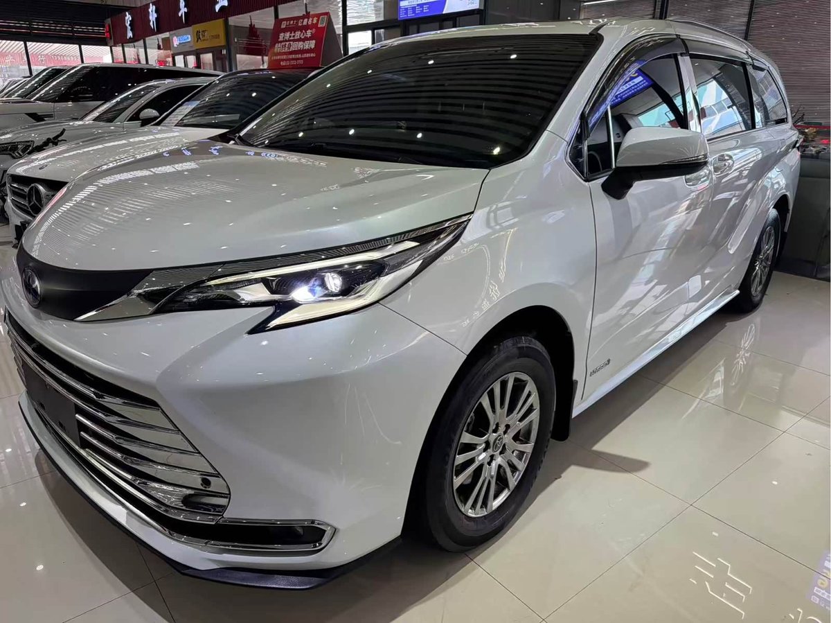 Toyota Sienna