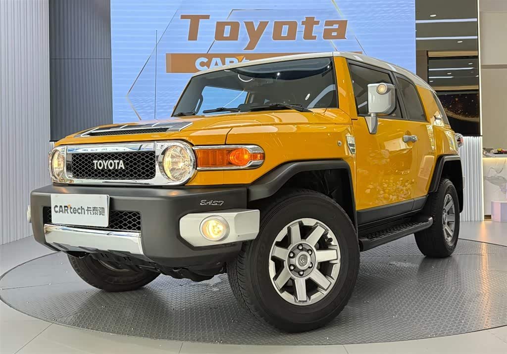 Toyota FJ
