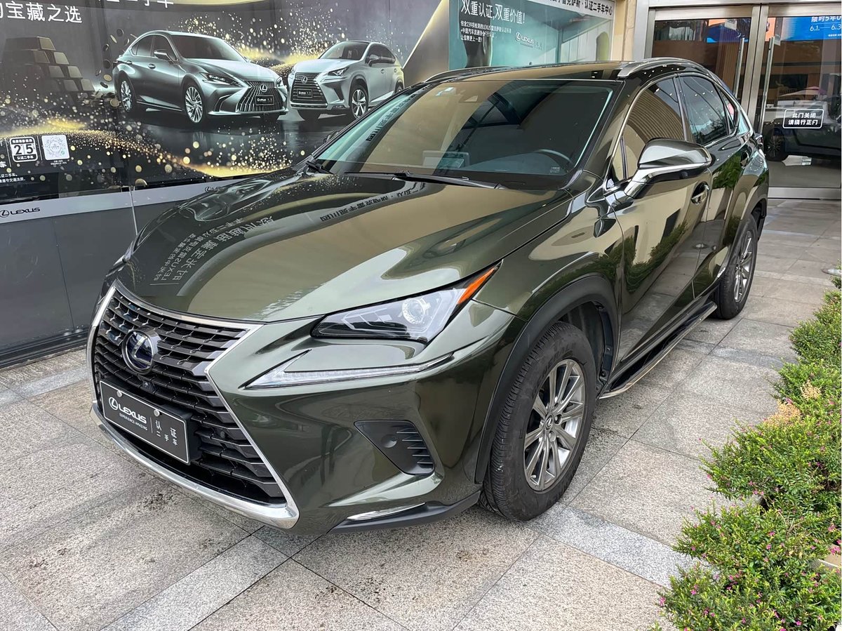 Lexus NX