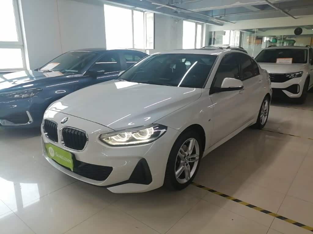 BMW 120i