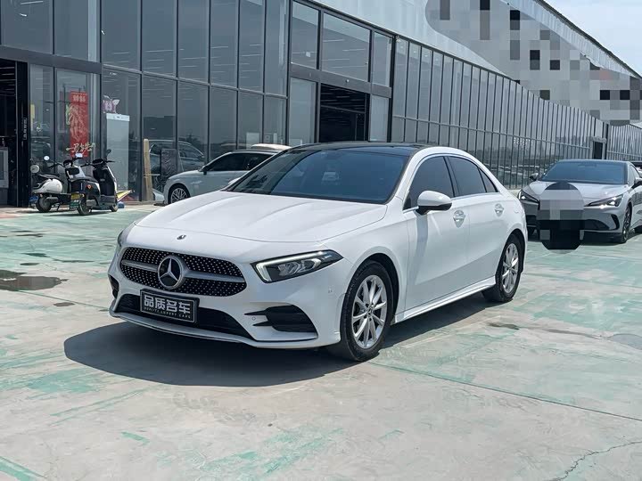 Mercedes-Benz A