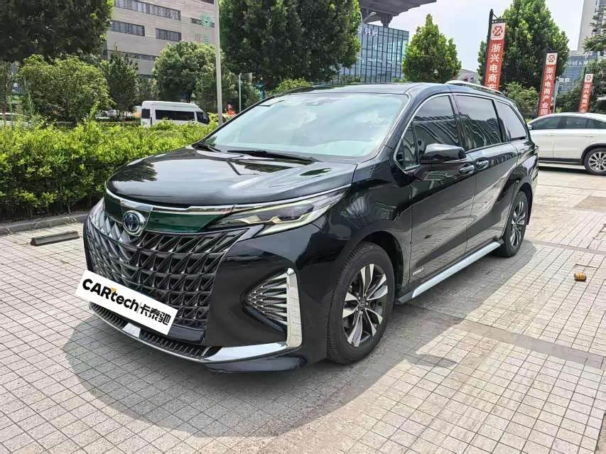 Toyota Granvia